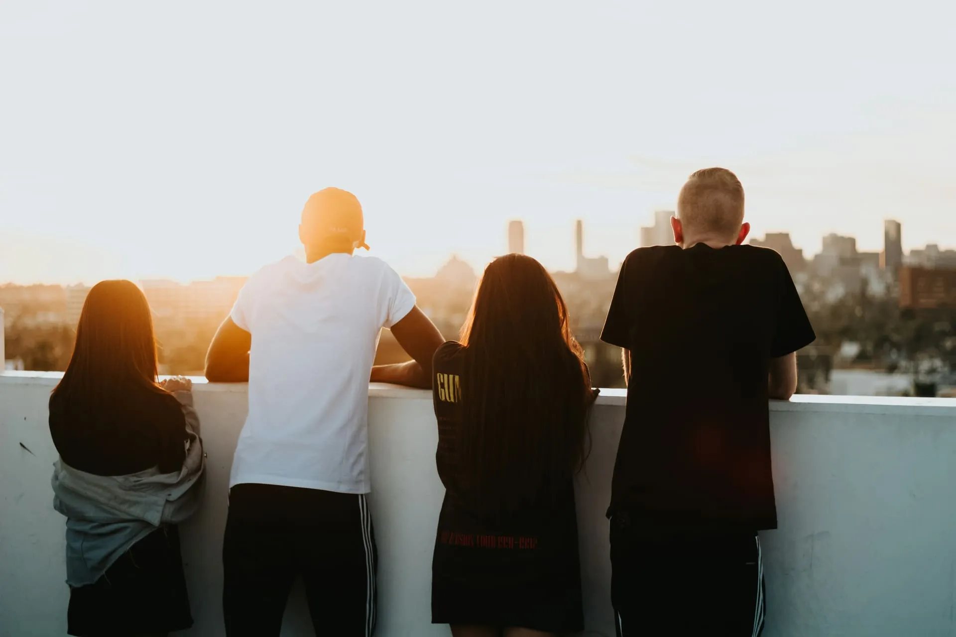 Transitioning to Adulthood: A Neuroaffirmative Guide for Neurodiverse Adolescents & Young Adults